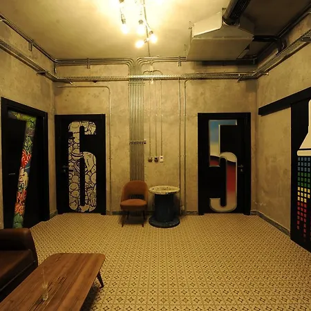 Role Street Hostel Antalya