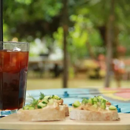 Hostel Role Street *