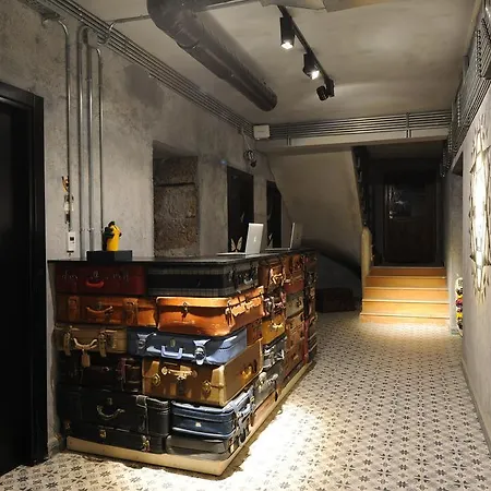 Role Street Hostel